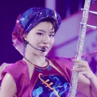 Nguyễn Diệu Huyền - Pháo