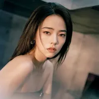 Kim Bách Tuệ