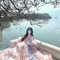 Hạ Thư Quỳnh