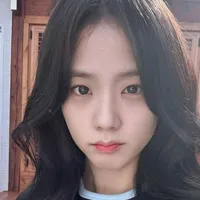 Kim Jisoo [Chị]
