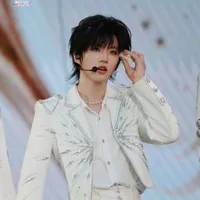 Trương Hàm Thụy