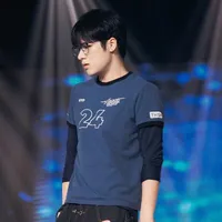 Phùng Trọng Hiếu _ Hyo