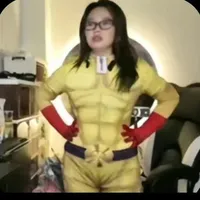 Bé cỏ