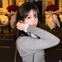 Tạ Hoàng Lam Anh