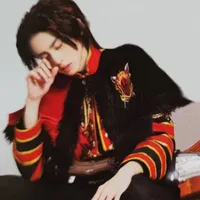 Gira Husty | Kuwagata