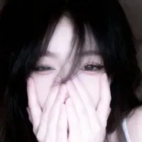 Kim Mai Thùy-mẹ em
