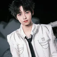 Dương Hàm Bác