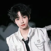 Dương Hàm Bác