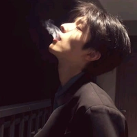 Hạ Khánh Dương ( ba nu9 )