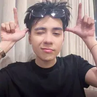 phản diện của cả đoàn