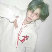 ⋆Kiwidepzai⋆.˚ ☾⭒.˚ [ @Kiwii]