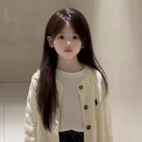 nữ9( hồi nhỏ)
