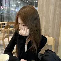 Cố Hân_chị khoá trên