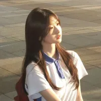 Uyển Nhi _ @uyeennhii