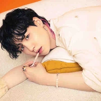 Suga [Yoongi]