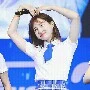 Cô giáo Nayeon