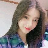 Lam Tuyết Y /nữ 9/ Moon