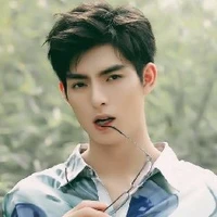 Hạo Hiên( bạn của Nhất Bác)