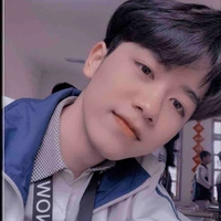 :)Phong