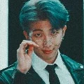Kim Nam Joon (RM)(ba V)