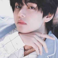 KIM TAEHYUNG 