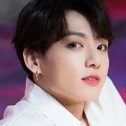 JungKook (Bạn trai Alex)