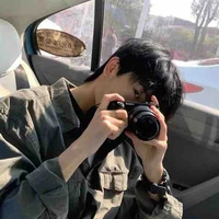 Max_trợ lý kiêm tài xế riêng của cô
