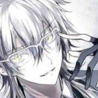 Hùng ( cha của ý lúc trc 