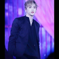 KANG DANIEL😛