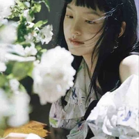 Kính Thi 