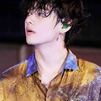 KIM TAEHYUNG