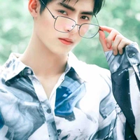 VƯƠNG HẠO HIÊN 