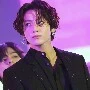 jungkook( hắn)