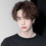 Vương Nhất Bác