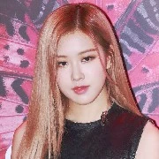 Chaeyoung( Rosé)