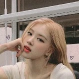 Rosé (Mẹ Taehyung)