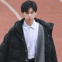 T.Giả Yiyi (🐿️)