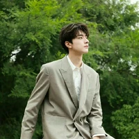 Vương Lâm Sư Tử [ Leo_Lâm ]