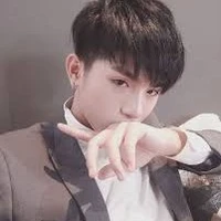 Thầy Thiên Hạt