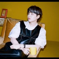 Min Yoongi - Công