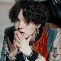 Min YoonGi [ Suga ]