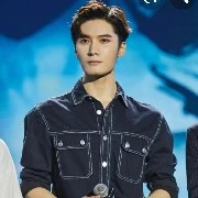 Lưu Hải Khoan ( anh NB )