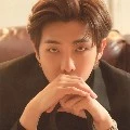 Kim Nam Joon ba nữ9