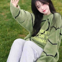 Libra White | @Suzy.sleep |