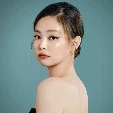 Bà Kim- Jennie
