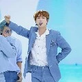 Kim Seok Jin( mẹ tae và lisa)