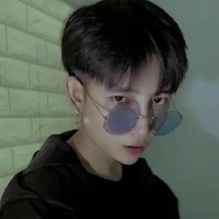 Sở Trí Tu__bạn thân na9__