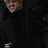 Ba mẹ malfoy
