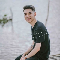 Khánh( em trai Tuấn)