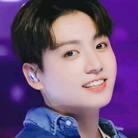 Jungkook ( Xám )